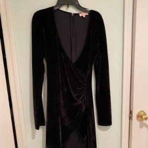 Renamed Juniors Black Velvet Dress - Size Small